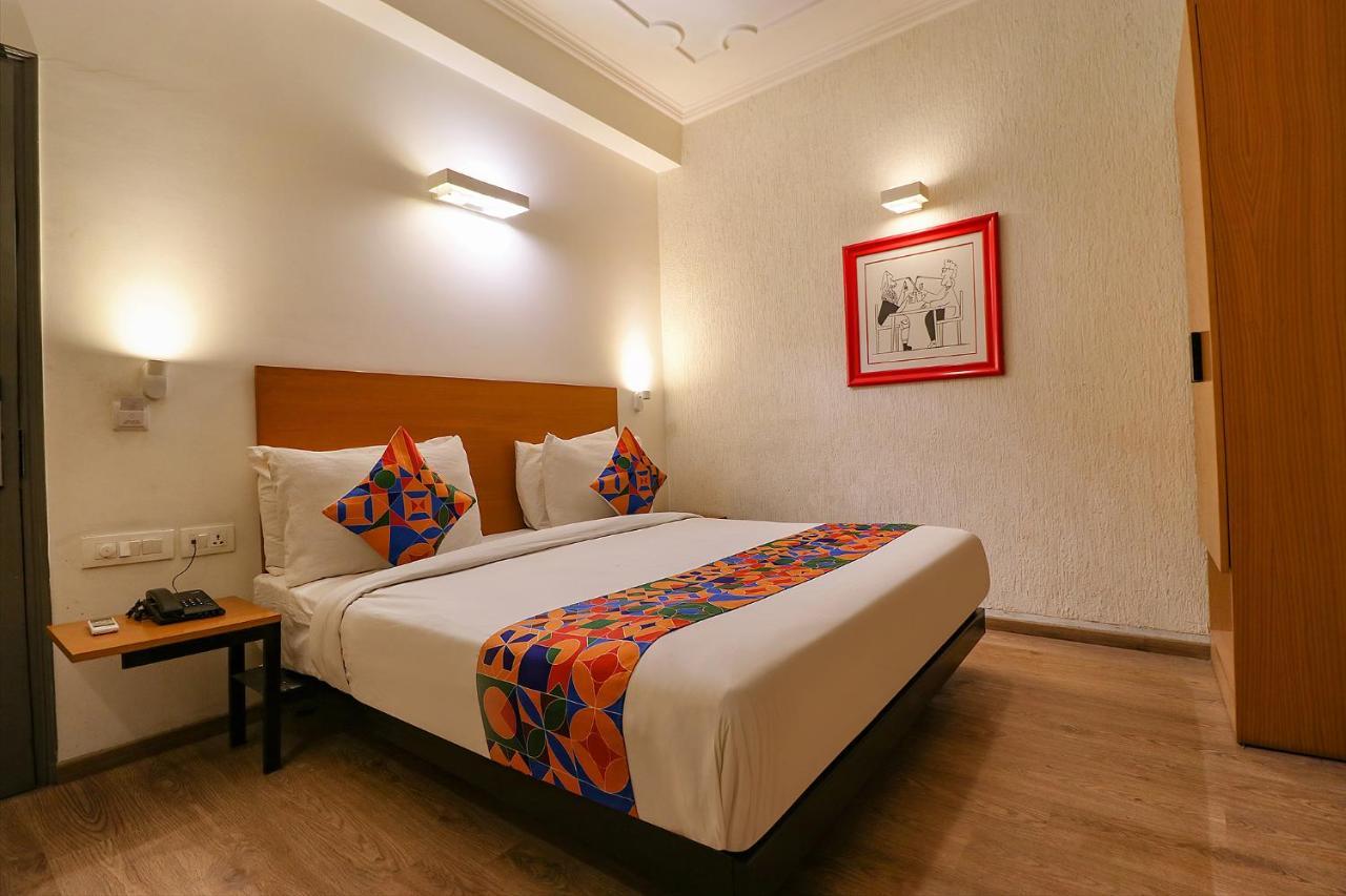 Fabhotel Lord Inn Нью-Делі Екстер'єр фото