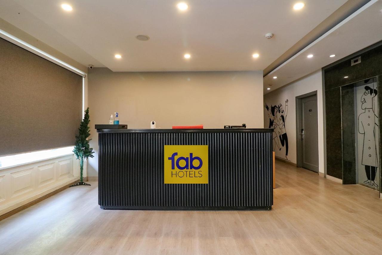 Fabhotel Lord Inn Нью-Делі Екстер'єр фото