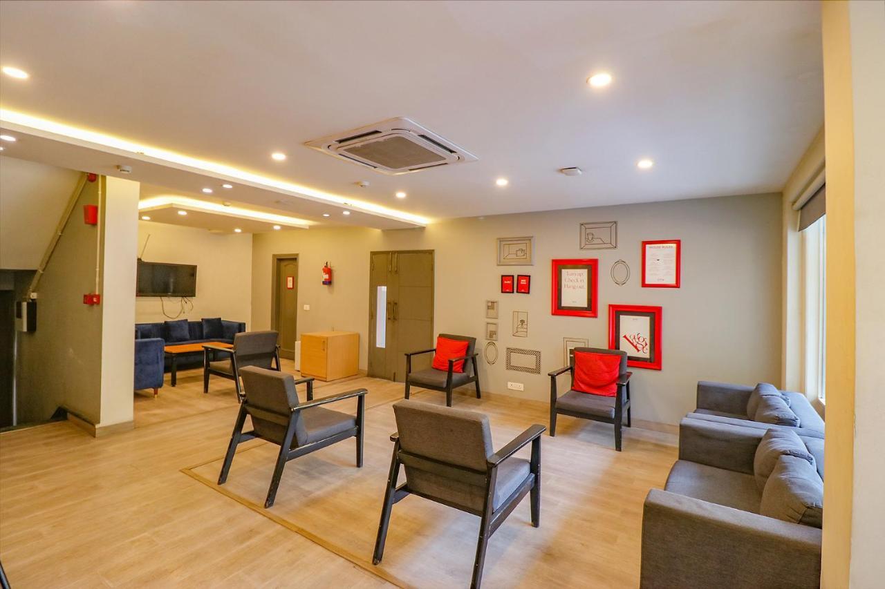Fabhotel Lord Inn Нью-Делі Екстер'єр фото