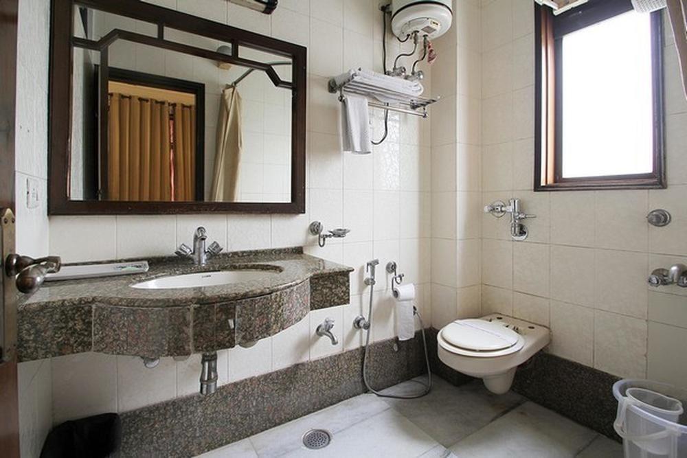 Fabhotel Lord Inn Нью-Делі Екстер'єр фото