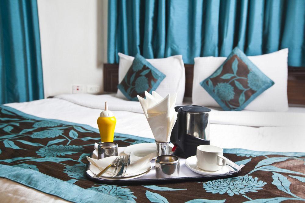 Fabhotel Lord Inn Нью-Делі Екстер'єр фото